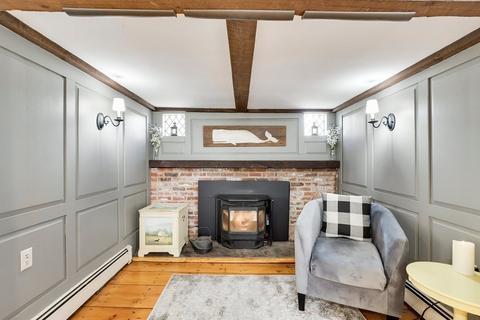 196 Locust St, Danvers, MA 01923 photo 9