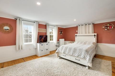 196 Locust St, Danvers, MA 01923 photo 22