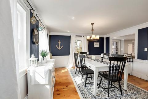 196 Locust St, Danvers, MA 01923 photo 8