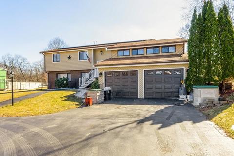14 Oakridge Dr, Saugus, MA 01906 photo 1