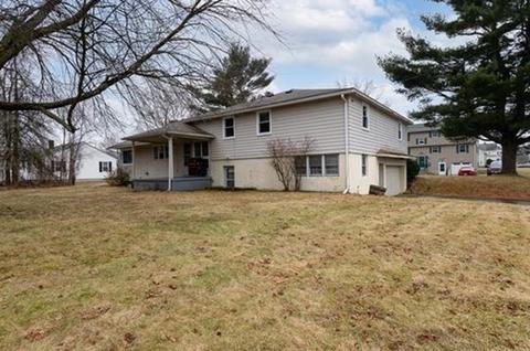 26 Brodeur Ave, Webster, MA 01570 photo 23