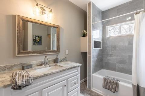 12 Pine Hill Rd, Worcester, MA 01604 photo 6