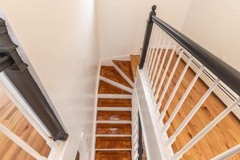 12 Pine Hill Rd, Worcester, MA 01604 photo 15
