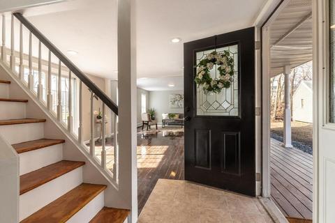 12 Pine Hill Rd, Worcester, MA 01604 photo 11