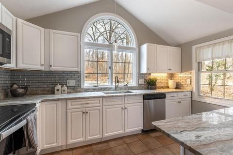 12 Pine Hill Rd, Worcester, MA 01604 photo 19