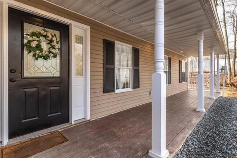 12 Pine Hill Rd, Worcester, MA 01604 photo 3