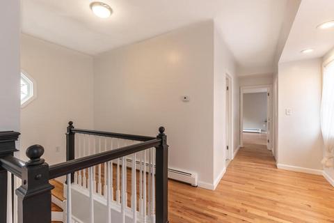 12 Pine Hill Rd, Worcester, MA 01604 photo 14
