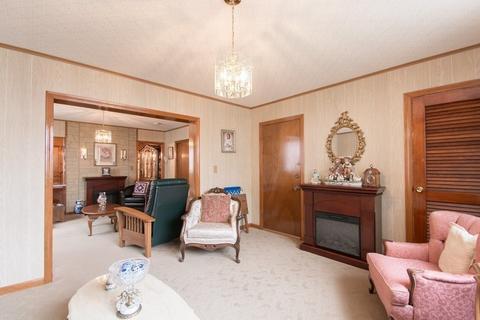 305 Cory St, Fall River, MA 02720 photo 8