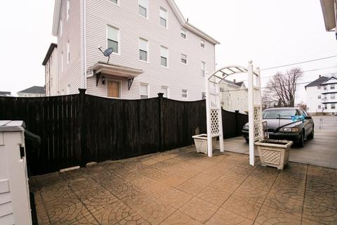 305 Cory St, Fall River, MA 02720 photo 3