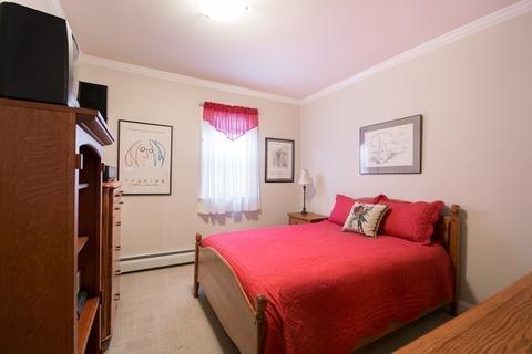 305 Cory St, Fall River, MA 02720 photo 10