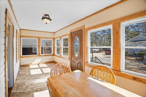 29 Martin St, Wareham, MA 02532 photo 5