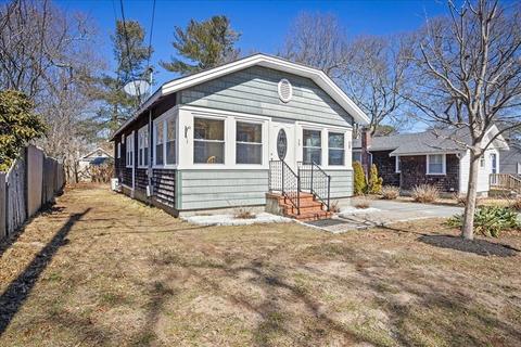 29 Martin St, Wareham, MA 02532 photo 1