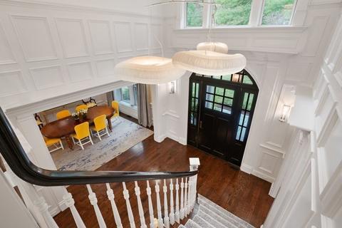 64 Cartwright Rd, Wellesley, MA 02482 photo 22