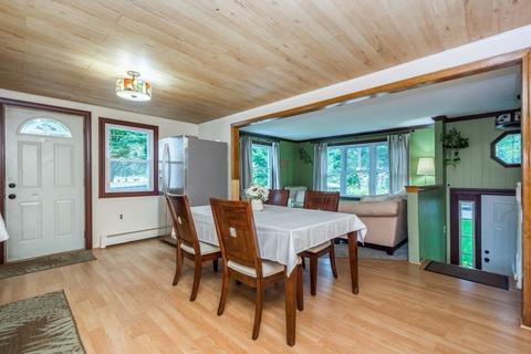 2 Lakeside Ave, Webster, MA 01570 photo 12