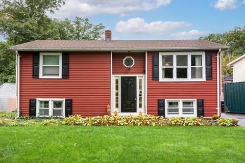 2 Lakeside Ave, Webster, MA 01570 photo 1