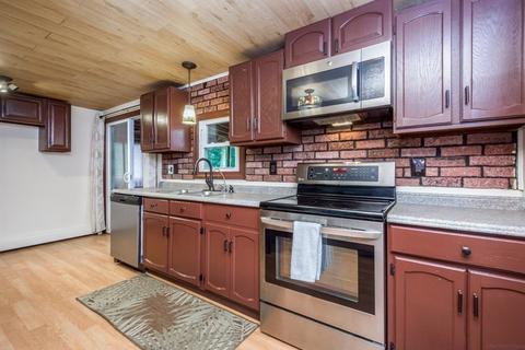 2 Lakeside Ave, Webster, MA 01570 photo 8