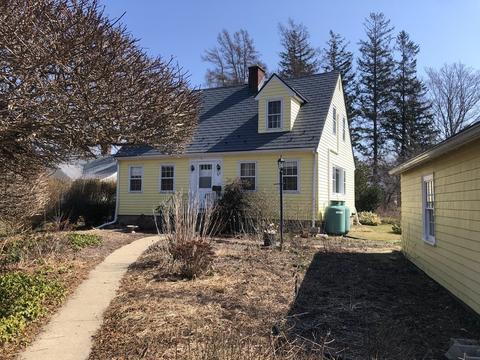 83 Langsford St, Gloucester, MA 01930 photo 1