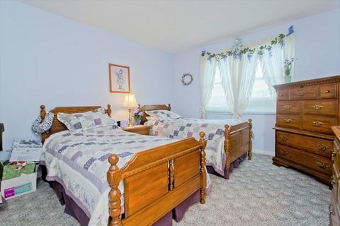 200 Lambert Ter #7, Chicopee, MA 01020 photo 23