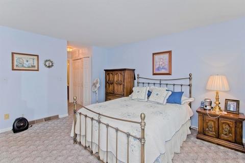 200 Lambert Ter #7, Chicopee, MA 01020 photo 17
