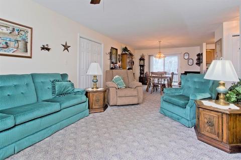 200 Lambert Ter #7, Chicopee, MA 01020 photo 6