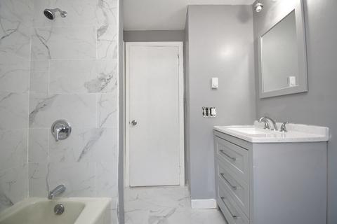 242 Roy St, Springfield, MA 01104 photo 17