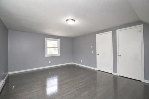 242 Roy St, Springfield, MA 01104 photo 23