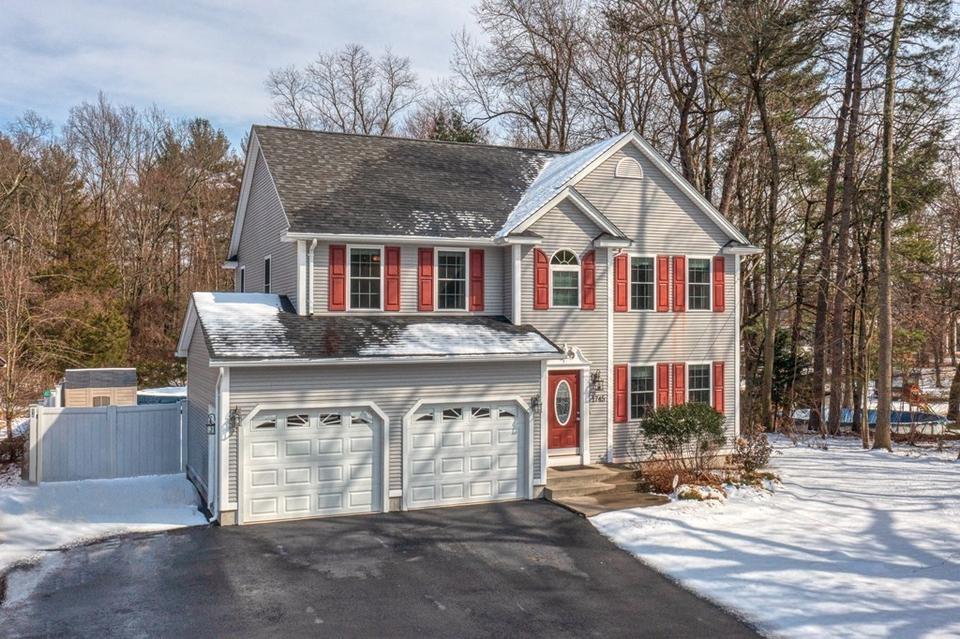 1745 Parker St, Springfield, MA 01128 34 Photos MLS 72954484 Movoto