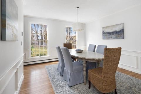 566 Main St, Hingham, MA 02043 photo 4