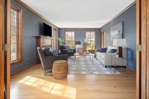 566 Main St, Hingham, MA 02043 photo 13