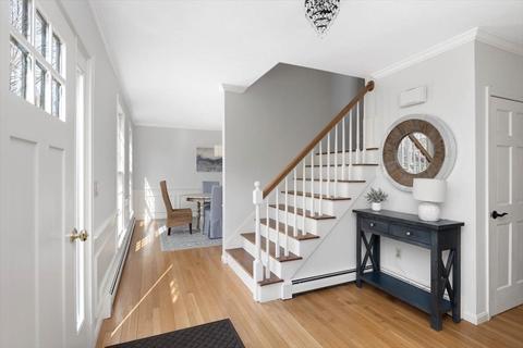 566 Main St, Hingham, MA 02043 photo 3
