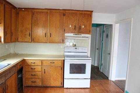 26 Bothnia St, Worcester, MA 01607 photo 3