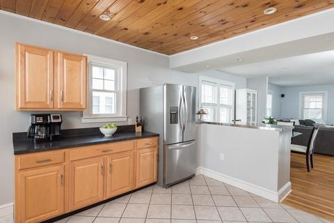 39 Edgemont Rd, Braintree, MA 02184 photo 9