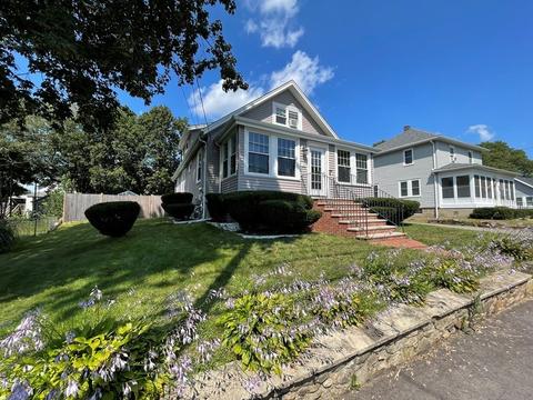 39 Edgemont Rd, Braintree, MA 02184 photo 2