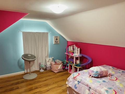 172 Gresham St, Springfield, MA 01119 photo 7
