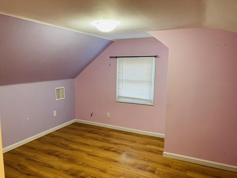 172 Gresham St, Springfield, MA 01119 photo 8
