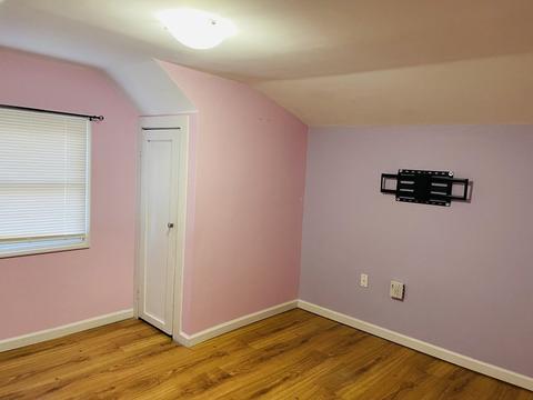 172 Gresham St, Springfield, MA 01119 photo 9