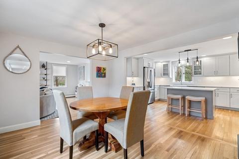 26 Highgate, Needham, MA 02492 photo 9