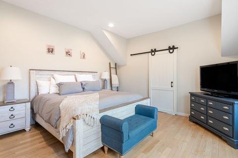 26 Highgate, Needham, MA 02492 photo 18