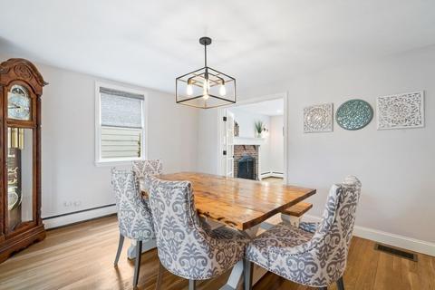 26 Highgate, Needham, MA 02492 photo 5
