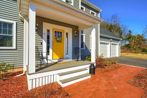 5 Bourne Dr, Halifax, MA 02338 photo 2