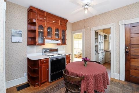 4 Lafayette St, Springfield, MA 01109 photo 32