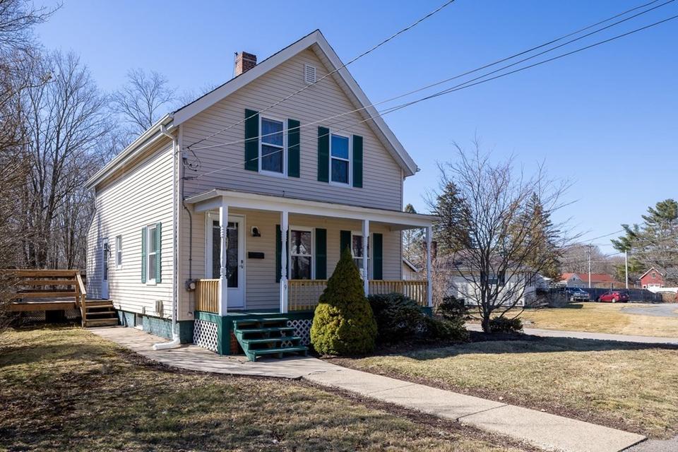9 North Ave, North Attleboro, MA 02760 26 Photos MLS 72954745 Movoto