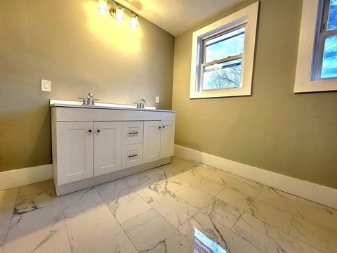 47 Thompson Rd, Webster, MA 01570 photo 19