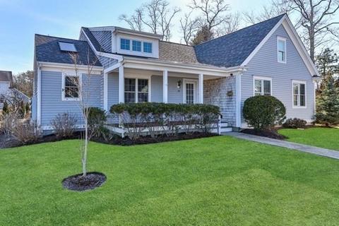 2 Schooner Ln #A, Mashpee, MA 02649 photo 1