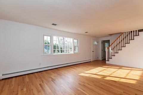 124 Highland Ave, Barnstable, MA 02635 photo 7