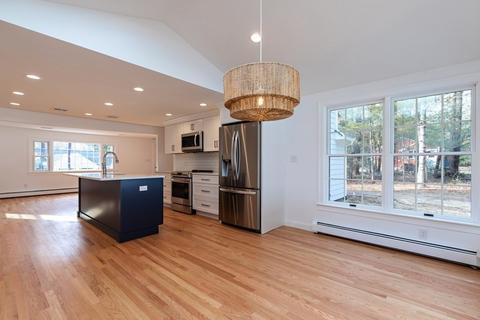 124 Highland Ave, Barnstable, MA 02635 photo 4