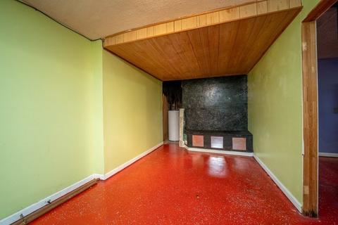 23 Lakevilla Ave, Springfield, MA 01109 photo 24