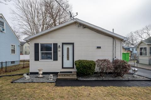 23 Lakevilla Ave, Springfield, MA 01109 photo 1