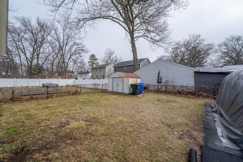 23 Lakevilla Ave, Springfield, MA 01109 photo 28