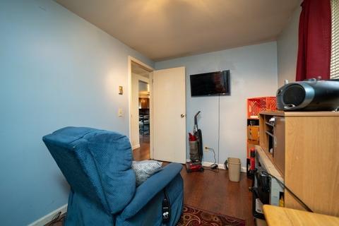 23 Lakevilla Ave, Springfield, MA 01109 photo 17